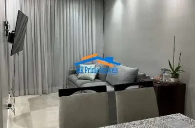 Apartamento com 3 quartos sendo 1 suíte e 2 vagas de garagem.