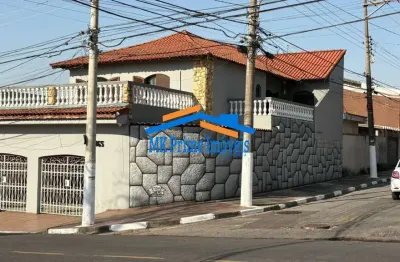 Casa com 3 quartos à venda na Rua Orquídea, Jardim das Flores, Osasco