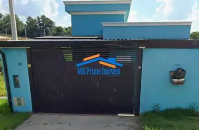 Casa à venda com 115m², 03 quartos, sendo 01 suíte- araçariguama.