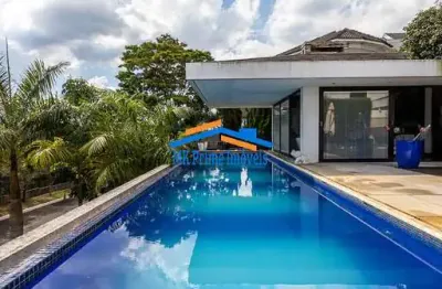 Casa à venda – alphaville residencial 8 | 5 suítes | projeto assinado