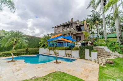 Casa à venda 4 quartos com suítes, 5 vagas cond. parque dom henrique cotia