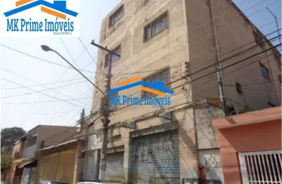 Prédio comercial com 744m², 3 andares e estrutura p/ elevador - rochdalle.