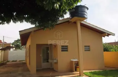 Casa com 2 quartos à venda na Rua Arnaldo Serra, Vila Carvalho, Campo Grande