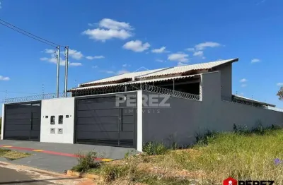 Casa com 3 quartos à venda na Rua Alberto da Veiga, Nova Lima, Campo Grande