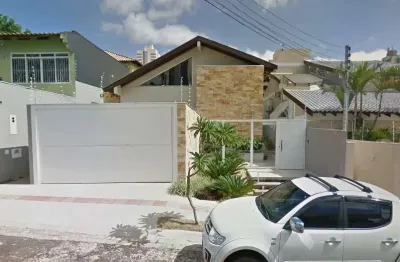 Casa com 3 quartos à venda na Rua Paraná, Centro, Campo Grande