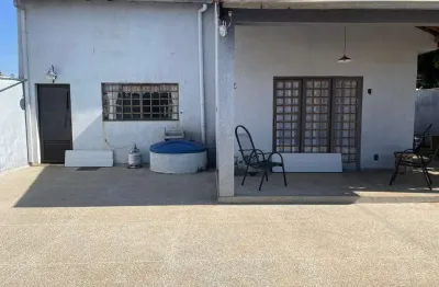 Casa com 3 quartos à venda na Rua Xingu, Vila Rica, Campo Grande