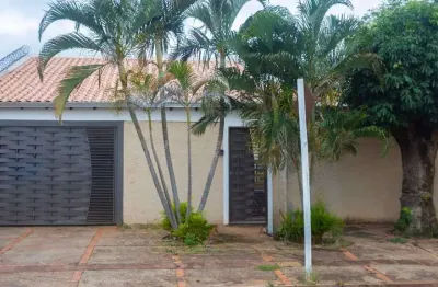Casa com 3 quartos à venda na Rua Joaquim Lacerda, Vila Manoel Taveira, Campo Grande