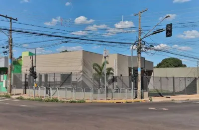 Casa para alugar na Rua Guia Lopes, Amambaí, Campo Grande