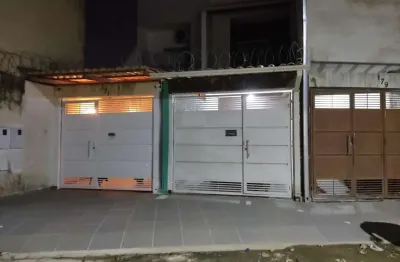 Casa para venda em governador valadares, tiradentes, 2 dormitórios, 2 banheiros, 1 vaga