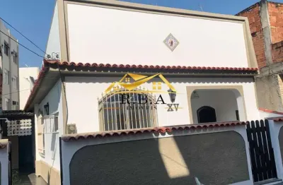 Casa em condomínio fechado com 2 quartos para alugar na Rua Picui, Bento Ribeiro, Rio de Janeiro