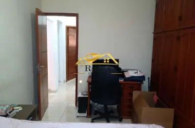 Casa com 2 quartos à venda na rua azulão, marechal hermes, rio de janeiro, 36 m2 por r$ 410.000