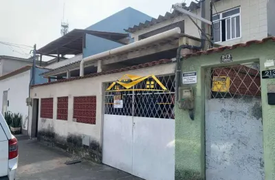 Casa com 2 quartos à venda na rua indaiá, marechal hermes, rio de janeiro, 75 m2 por r$ 299.000