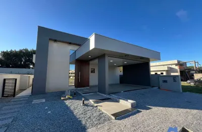 Excelente oportunidade de adquirir sua casa moderna e segura no condomínio vilas do porto, em são francisco do sul-sc!