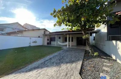 Casa com 3 quartos à venda na Rua Maceió, 656, Balneário Enseada, São Francisco do Sul
