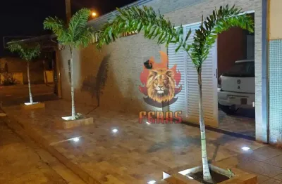 Casa à venda no jardim sorocaba park, 2 dormitórios, 2 banheiros e 2 vagas