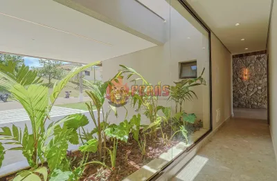 Oportunidade de Casa de Alto Padrão à Venda – Residencial Fazenda Imperial