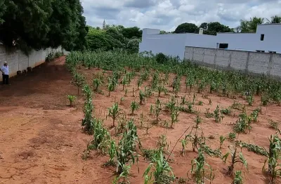 Ótimo terreno em condomínio fechado 24hs vitassay de 2.275m2,  em boituva - sp