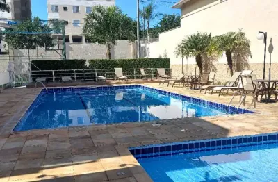Linda casa com 115m2, em condomínio fechado, 03 dormitórios sendo 01 suite,  sala,  cozinha planejada, 02 vaga, lazer completo, b. taboão - s.b.c.