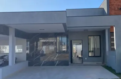 Lindo térrea de  110m² à venda no excelente  condomínio   fechado  horto florestal villagio-  sorocaba - sp.