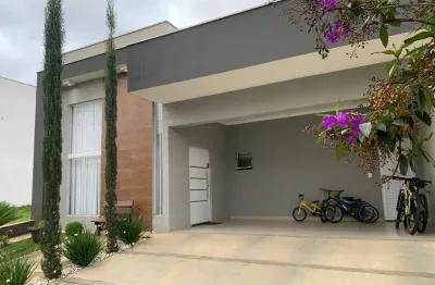 Linda  casa térrea de  180m² à venda no excelente  condomínio   fechado  villa do bosque -  sorocaba - sp.
