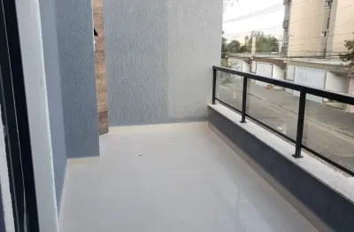 Lindo sobrado com 02 dormitórios sendo  02 suítes e 03 banheiros à venda, 140m²  na  vila gilda  em santo andré - sp