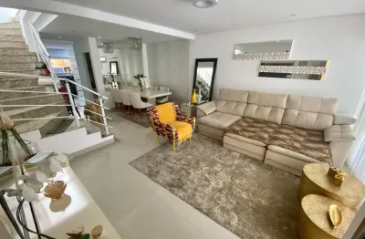 Lindo sobrado com 03 dormitórios sendo 03 suítes  à venda,  178m² no bairro  assunção  em são bernardo do campo - sp