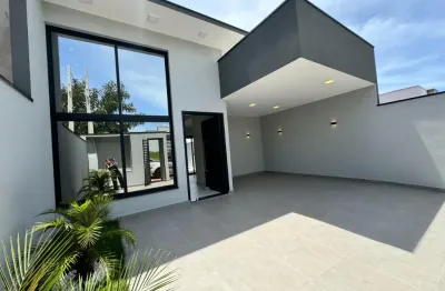 Linda casa térrea de 138,m² e terreno de 200m2, no bairro  portal ville jardim em boituva - sp.