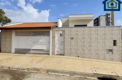 Linda casa térrea de 143m² de área construída e terreno de 250m², no bairro portal ville azaleia  em boituva - sp.