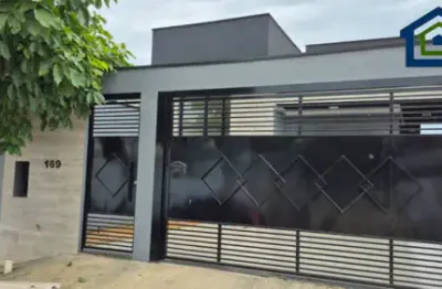 Linda casa térrea de 150m² à venda no jardim sabiás em indaiatuba - sp.