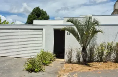 Linda casa térrea de 146m² de área construída e terreno de 250m², no bairro vitiello  em boituva - sp.