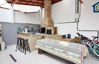 Linda casa térrea  à venda com 180,m² e terreno de 270m2, no bairro assunção em são bernardo do campo - sp