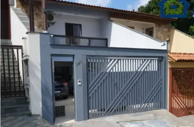 Lindo sobrado de 220m² á venda, com 04 dormitório sendo 01 suíte, na vila floresta - santo andré - sp