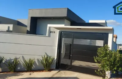Linda casa térrea de 100m2 de área  construída, e terreno 142m2, no jardim campestre em boituva- sp.