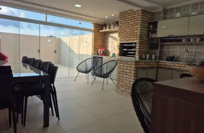 Lindo sobrado à venda com 235m² de área construída e terreno de 150m2, no bairro assunção em são bernardo do campo - sp