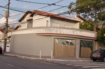 Lindo sobrado à venda com 158m² de área construída e terreno de 145m2, no bairro assunção em são bernardo do campo - sp.