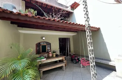 Lindo sobrado à venda com 220m² de área construída, no bairro campestre - santo andré - sp.