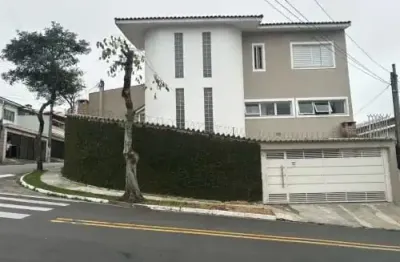 Lindo sobrado à venda com 137m² de área construída, no bairro assunção - são bernardo do campo - sp.