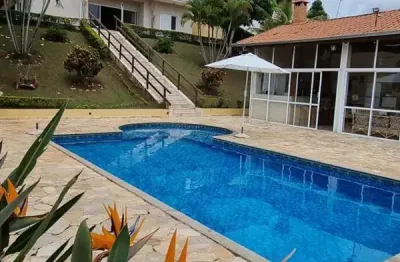 Linda chácara em condomínio fechado vitassay, de 1800m², de terreno, com 340m² de área construída em boituva - sp.