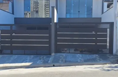 Lindo sobrado à venda com 200m² de área construída e terreno de 127m2, no bairro assunção em são bernardo do campo - sp