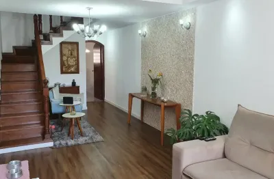 Lindo sobrado à venda com 185m² de área construída, no bairro anchieta - são bernardo campo - sp.