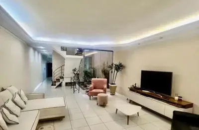 Lindo sobrado à venda com  440m² de área construída, no bairro osvaldo cruz - são caetano do sul - sp.