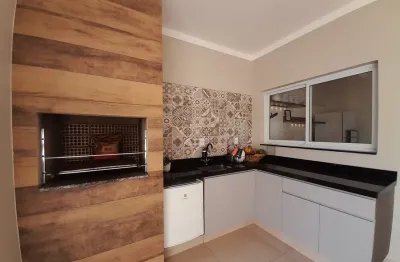 Linda casa térrea à venda com 148m² de área construída, terreno de 250m², no bairro jardim primavera - sorocaba - sp.