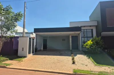 Linda casa térrea à venda com 165m² de área construída, terreno de 250m², no condomínio portal ville jardim europa, no bairro portal ville europa - boituva - sp.