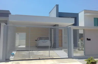 Linda casa térrea à venda com 157m² de área construída, terreno de 250m², no bairro jardim - boituva - sp.