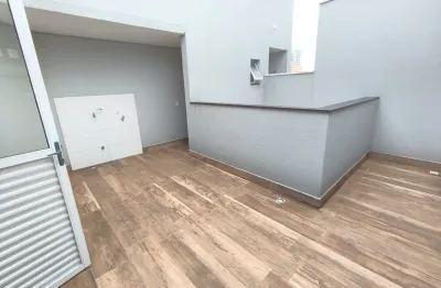 Linda cobertura triplex à venda de 135m² de área construída, no bairro santa terezinha em santo andré - sp.