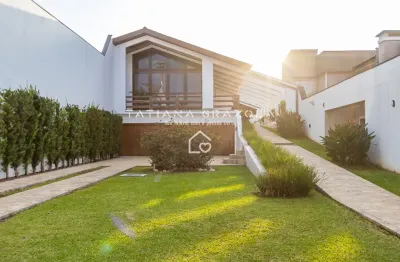 Casa de alto padrão no centro de são josé dos pinhais – 460m², 4 suítes, salão de festas, terreno de 1.277m²