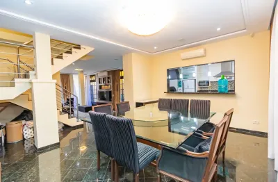 Sobrado à venda no santa quitéria por r$ 1.498.000 - curitiba - pr