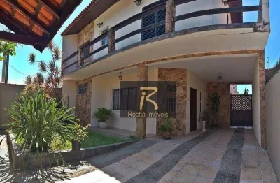 Sobrado com 3 dormitórios à venda, 180 m² por r$ 800.000,00 - jardim casablanca - peruíbe/sp