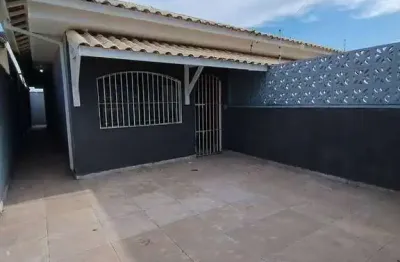 Casa 700 mts da praia com 2 quartos sendo 1 suite  à venda,/aluguel  73,42 m² por r$ 320.000 - balneário pampas - peruíbe/sp