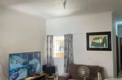 [14:01, 11/03/2025] rocha imóveis: linda chácara e casa em itanhaém  próxima à praia!   tranquilidade e conforto a apenas 1.200 metros da rodovia e 10